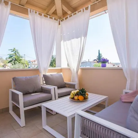 App Dany Apartman *